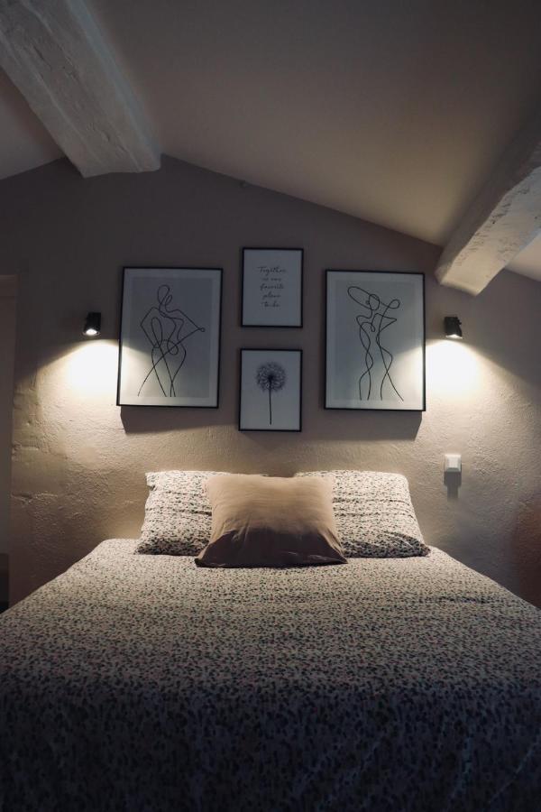 La Saintonge Apartment Bagian luar foto
